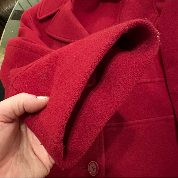 Larry Lavine Women’s Red Wool Peacoat - Picture 3 of 4